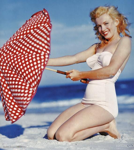 Wonderful Photos of Marilyn Monroe at Tobay Beach, Long Island in the Summer of 1949 – C1